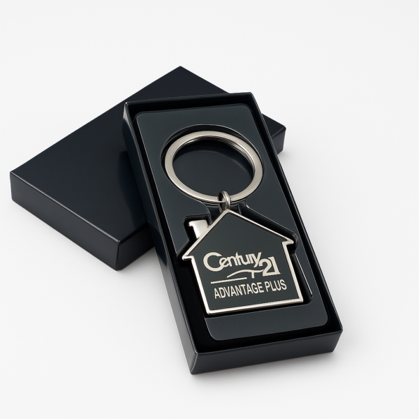 Image of KT81 - HOMEMARK – HOUSE SHAPED KEY TAG ON A BLACK CASE